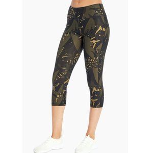 Marika Sport Palm Printed Capri Athletic Active Leggings Olive Size Medium EUC
